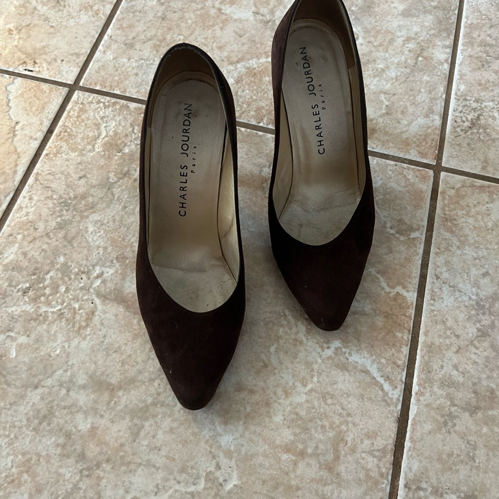 Charles Jourdan Women's Brown Pumps